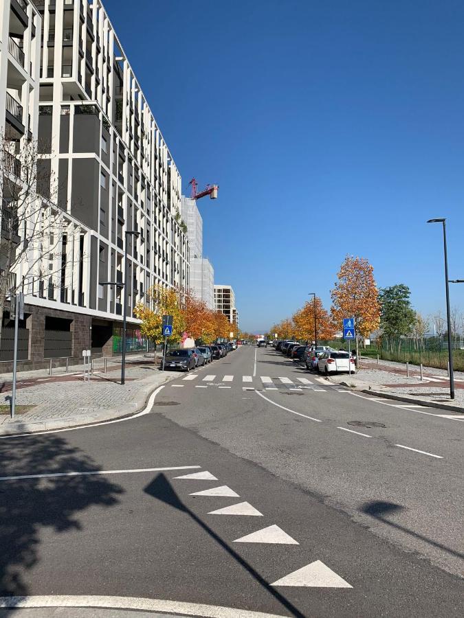 Sweet Home In Milano Smart District Bagian luar foto